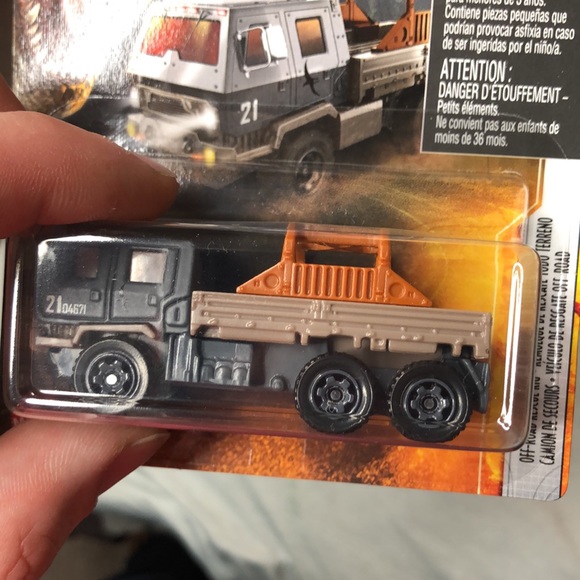 Off-Road Rescue Rig - Picture 3 of 10